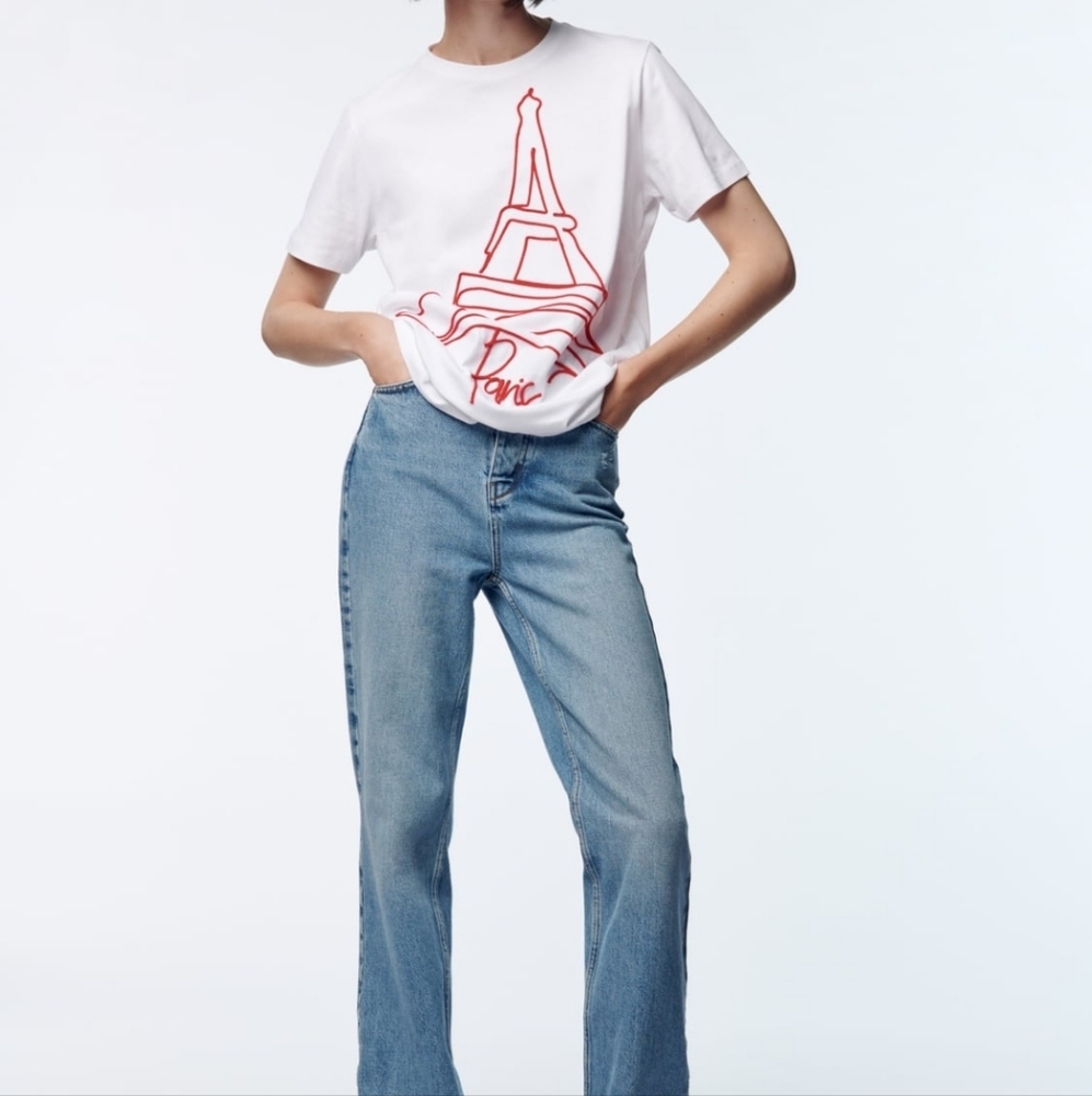 NWOT Embroidered Paris tee